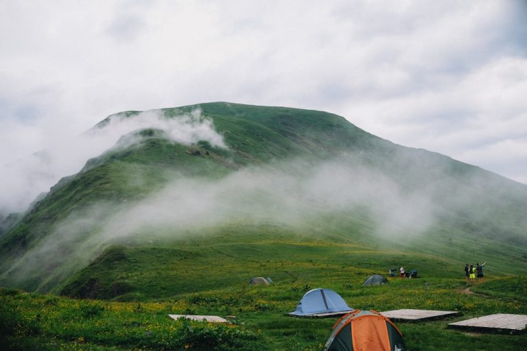 Embracing Nature: The Art of Slow Travel